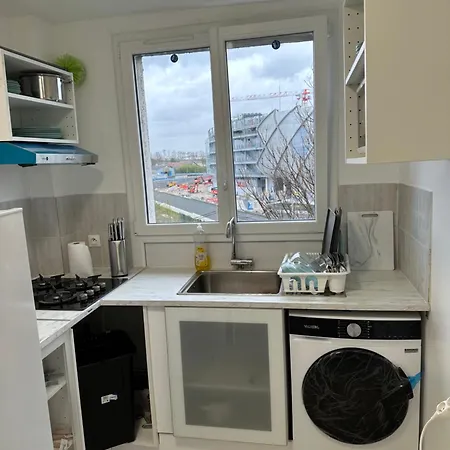 Guest house Meublee Metro 7 2